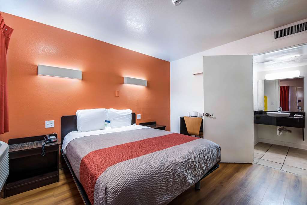 Motel 6 Bessemer AL Birmingham - photo 12