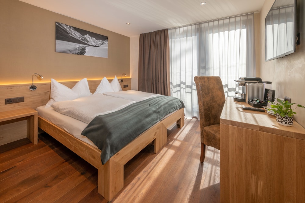 Hotel Heimatlodge — hotel in Sankt Niklaus