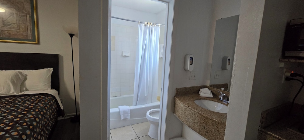 Merida Inn and Suites - photo 24