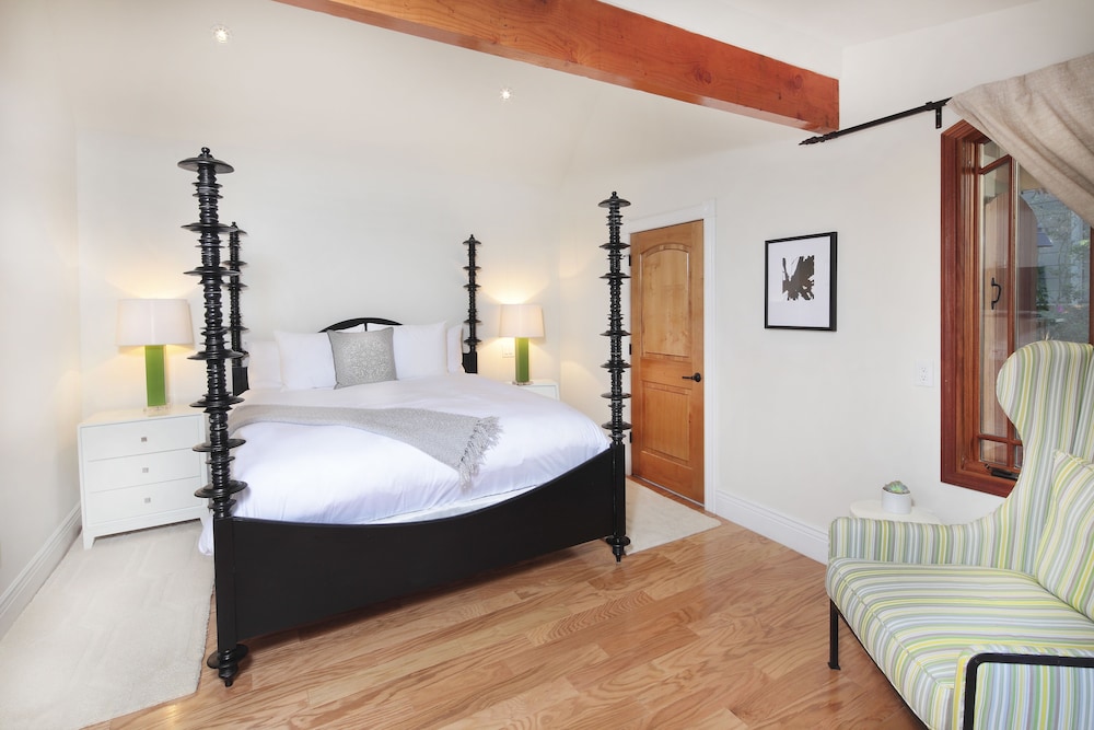 Grape Leaf Inn - photo 3