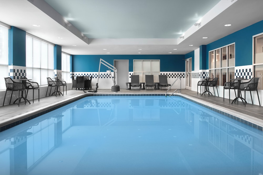 Hampton Inn Ithaca - photo 25