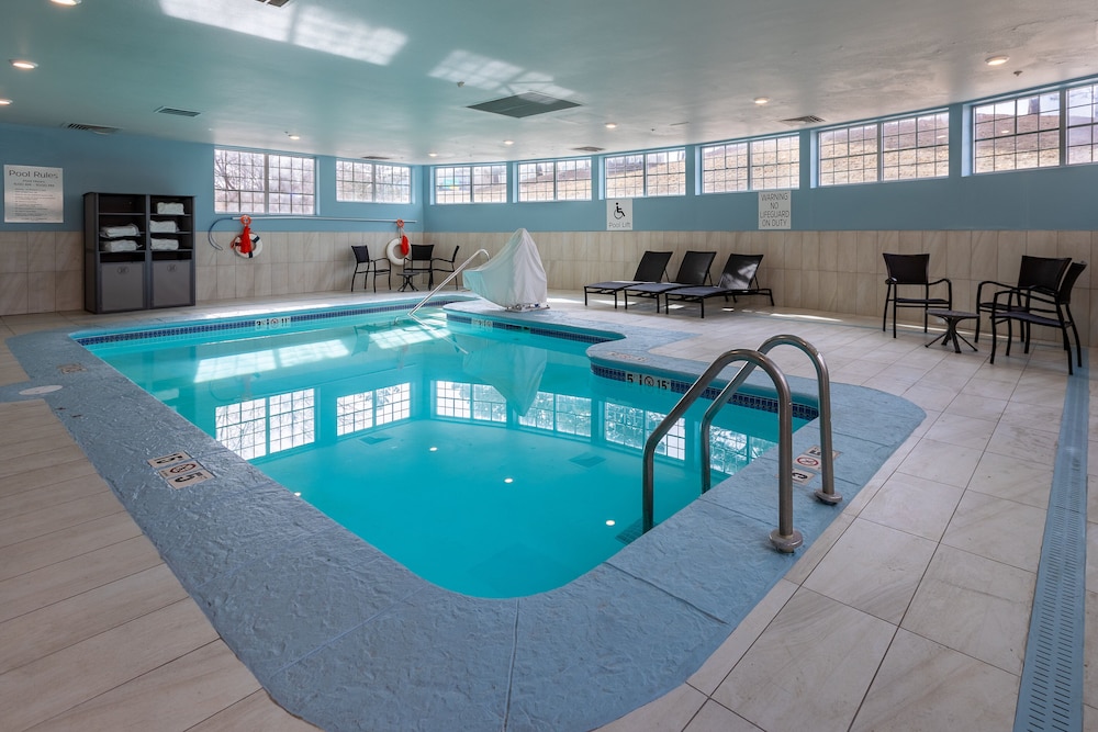 Holiday Inn Express & Sts Englewood Denver South - photo 23