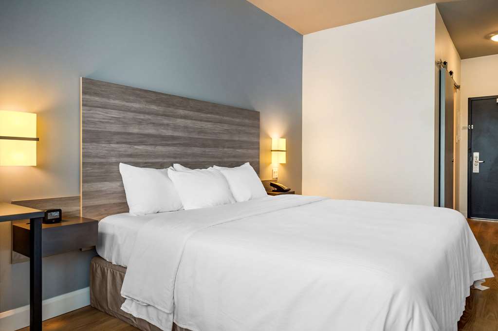 Rodeway Inn - carbon neutral hotel in Amos
