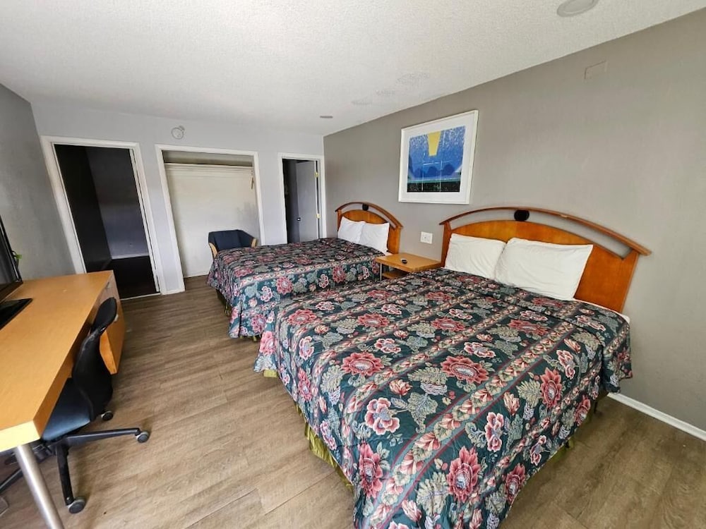 Hotel Ridgecrest An Extended Stay Studio - photo 15