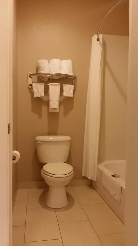 Knights Inn Three Rivers - photo 2