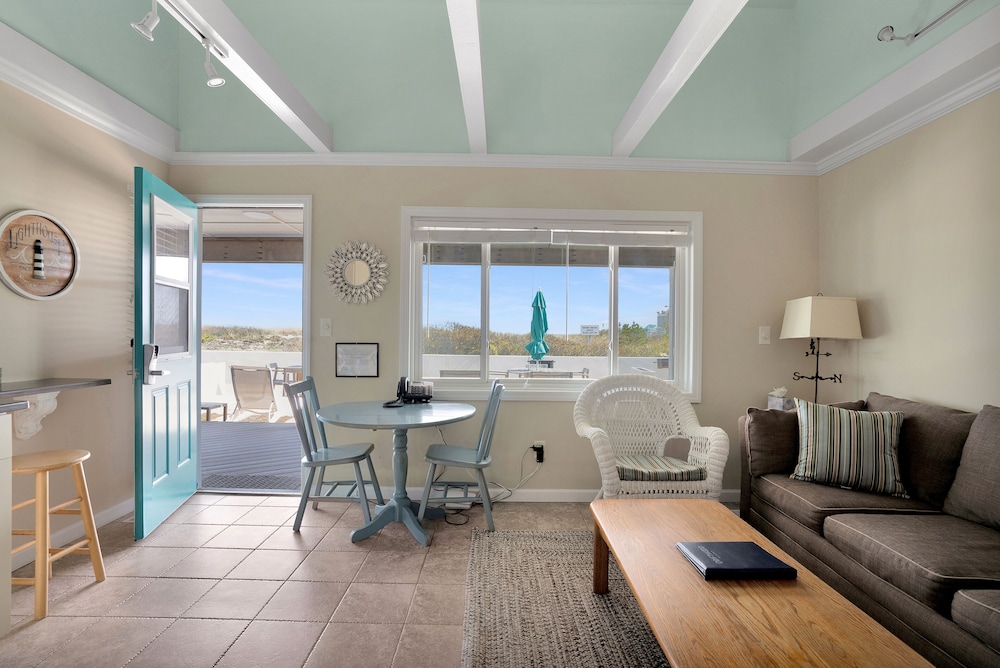 Driftwood Resort - photo 174