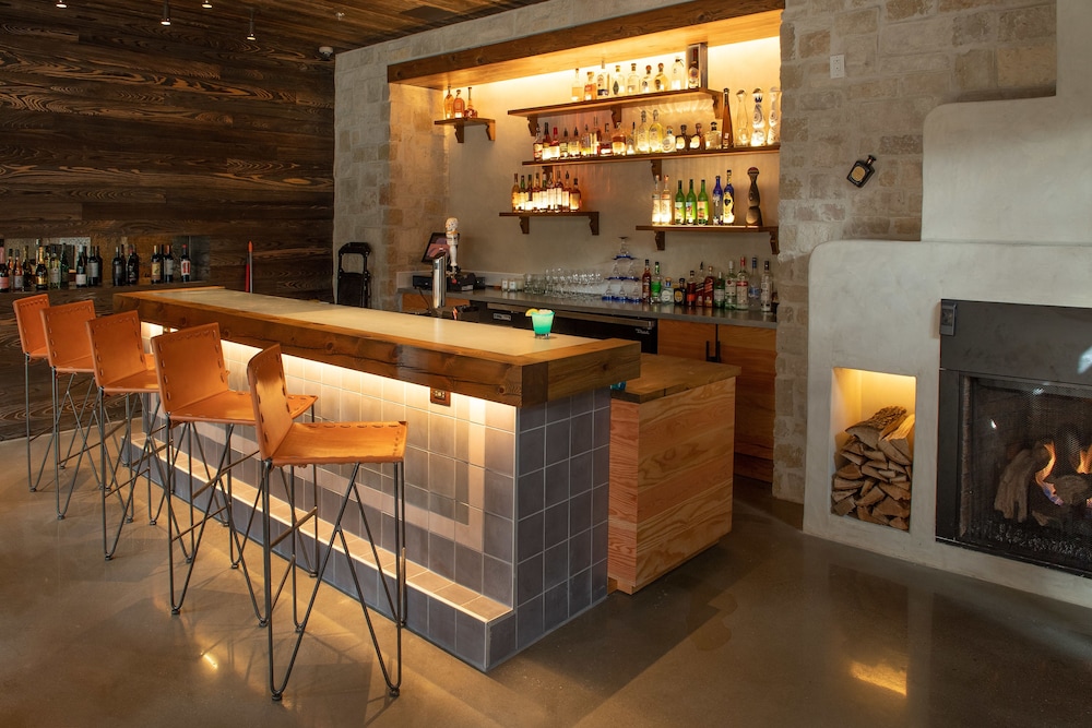 Texican Court by Valencia Hotel Collection - photo 21