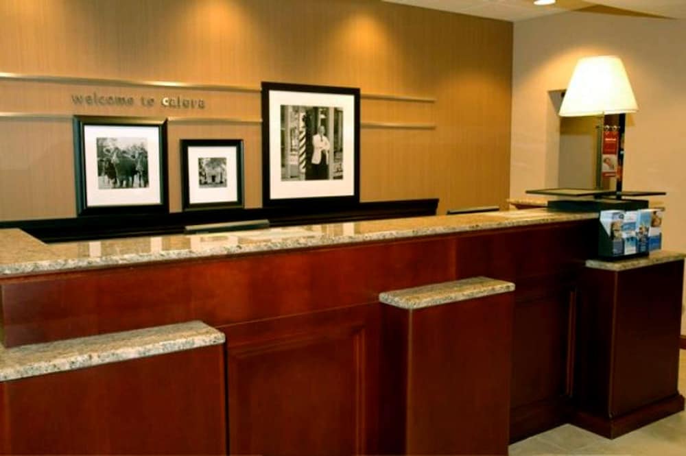 Hampton Inn Calera - photo 4