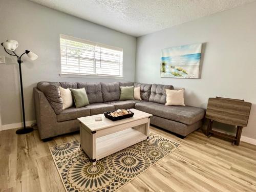 Waymar Isle 6 Beach Walk — Fort Walton Beach