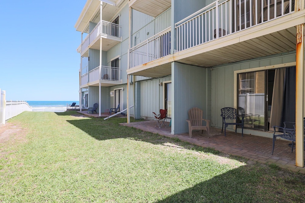 Coastal Waters Inn - photo 212