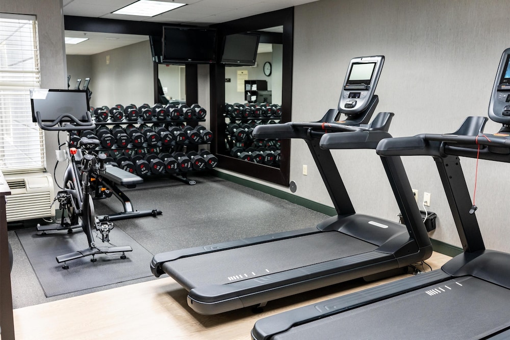 Hampton Inn & Suites Leesburg - photo 30