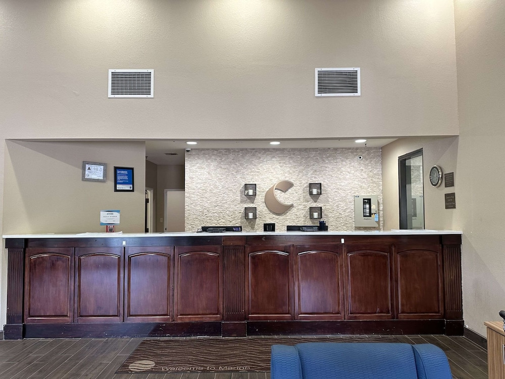 Comfort Inn Marion near Downtown & Blue Ridge PKWY - photo 5