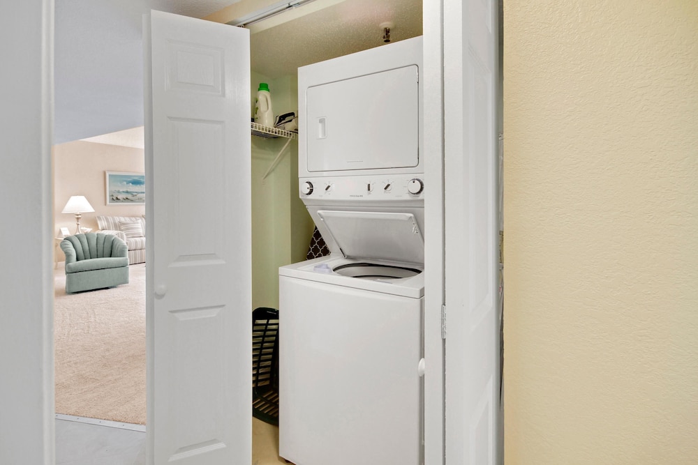Trillium 4B Premier — 4-Star Luxury Hotel in Saint Pete Beach, United States