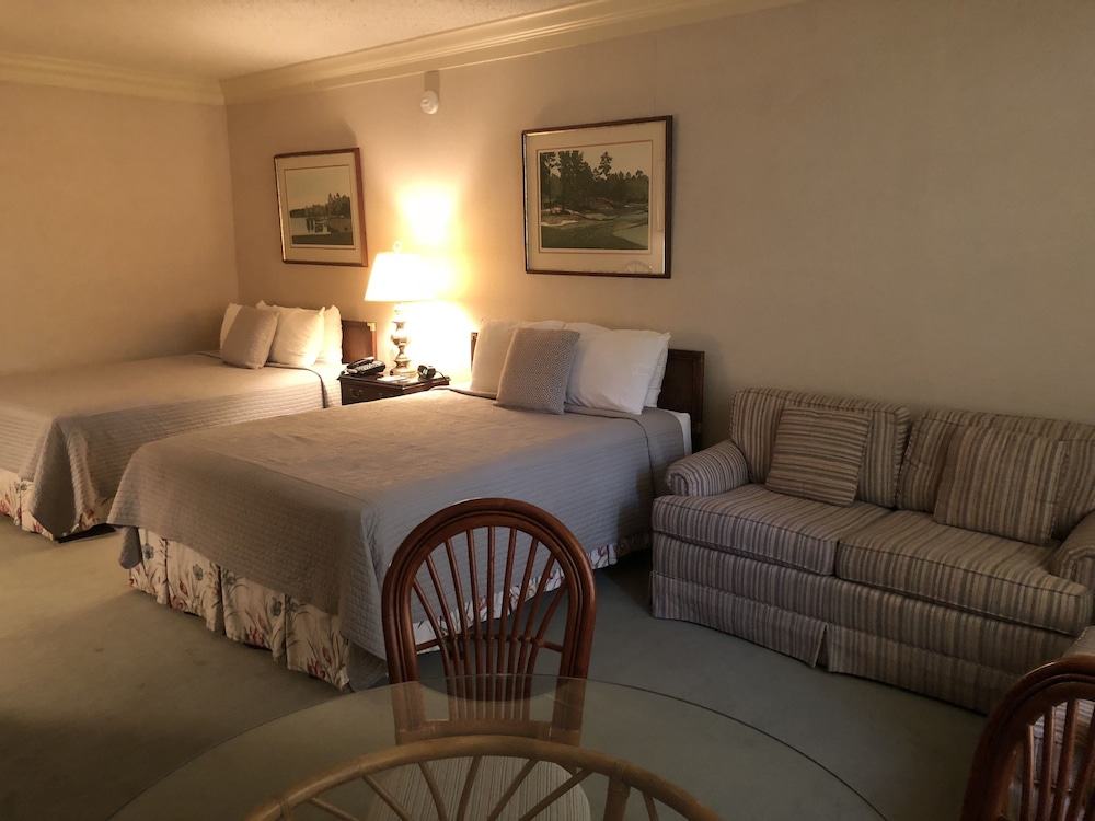 The Inn at Houndslake - photo 21