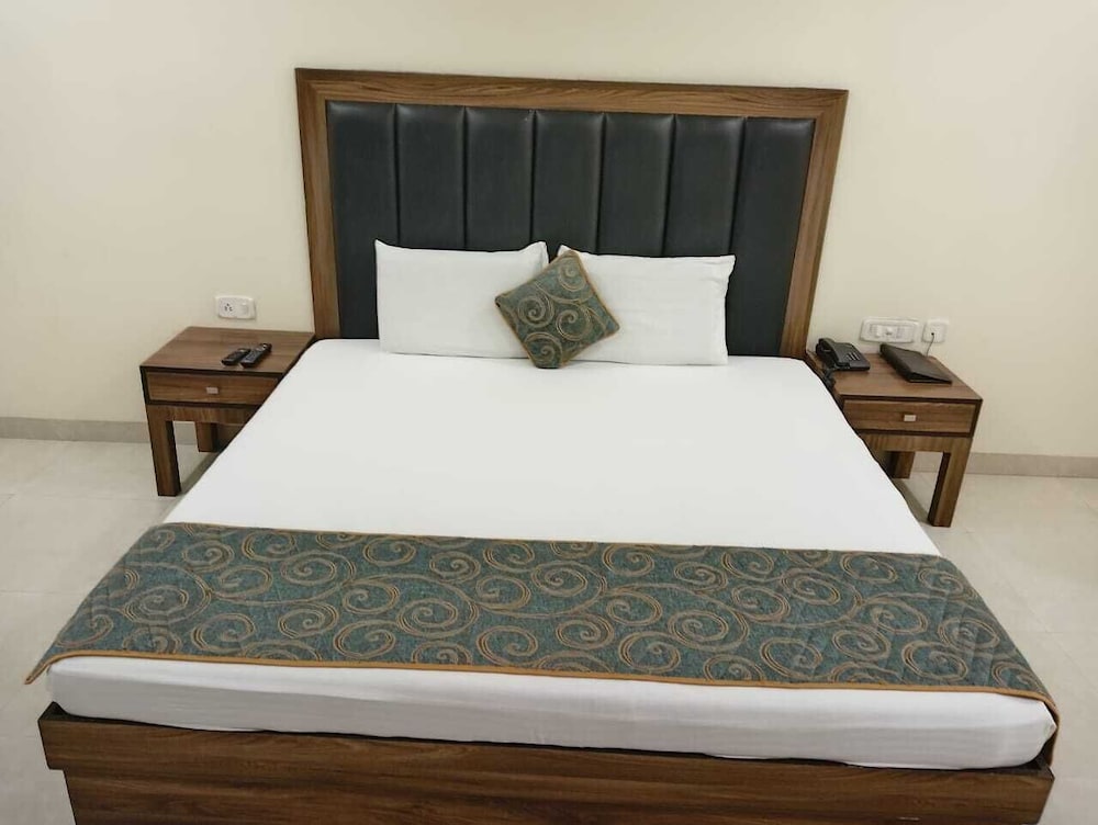 Hotel Sannidhi Emerald — Bhongir — photo 4