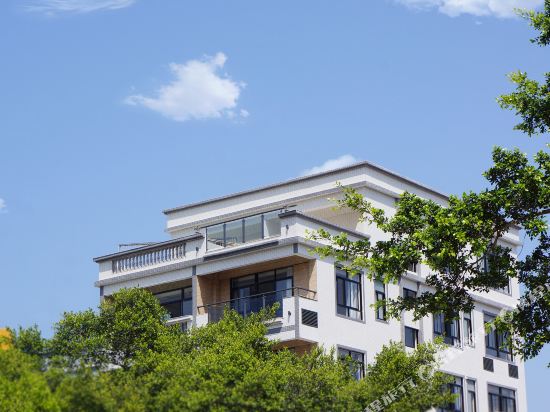 U Do Inn - carbon neutral hotel in Unknown City