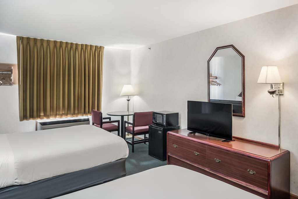 Americas Best Value Inn Wenona - photo 13