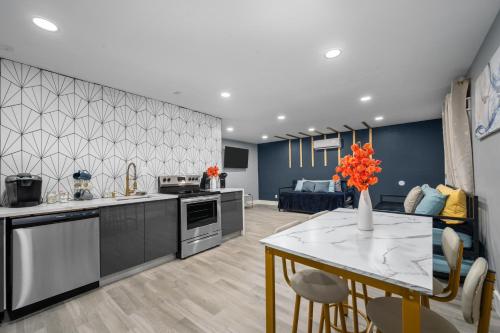 Cozy Galleria Apt near Uptown with Free Park — 4-Star Luxury Hotel in Houston, United States