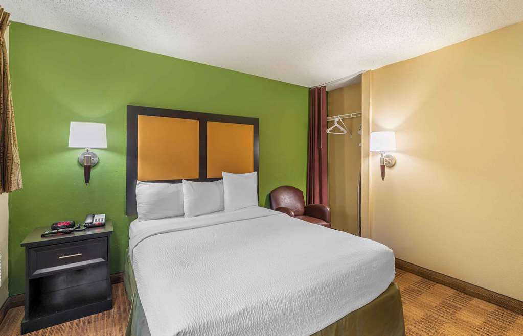 Extended Stay America Chesapeake Churchland Bl - photo 9
