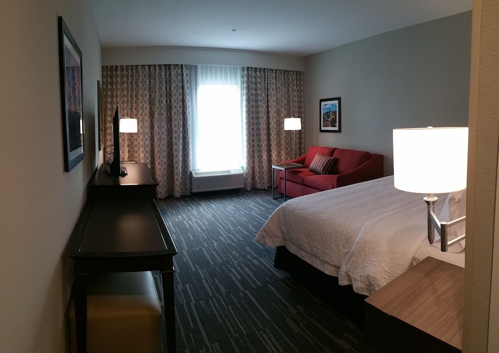 Hampton Inn & Suites Houston Atascocita - photo 21
