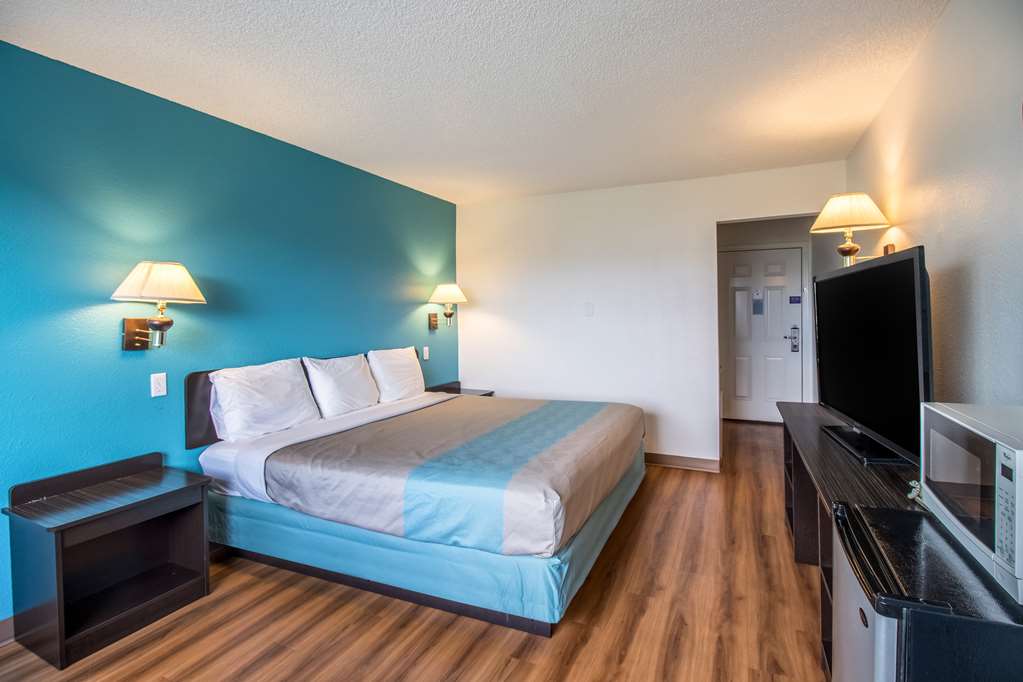 Motel 6 Astoria OR - photo 13