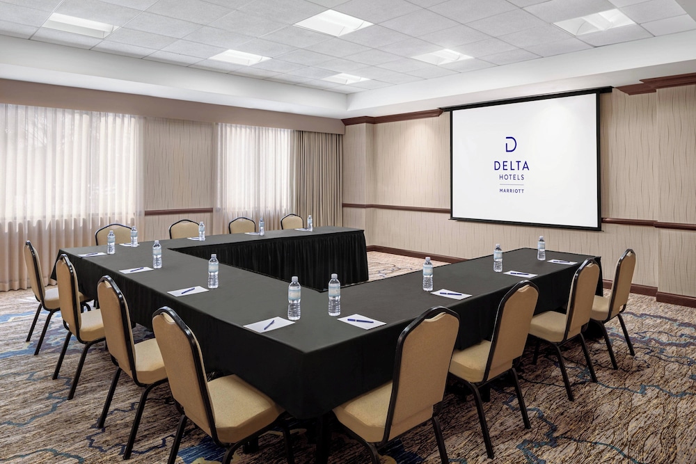 Delta Hotels by Marriott Anaheim Garden Grove - photo 25
