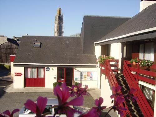 Hostellerie Des Enclos — Lampaul Guimiliau
