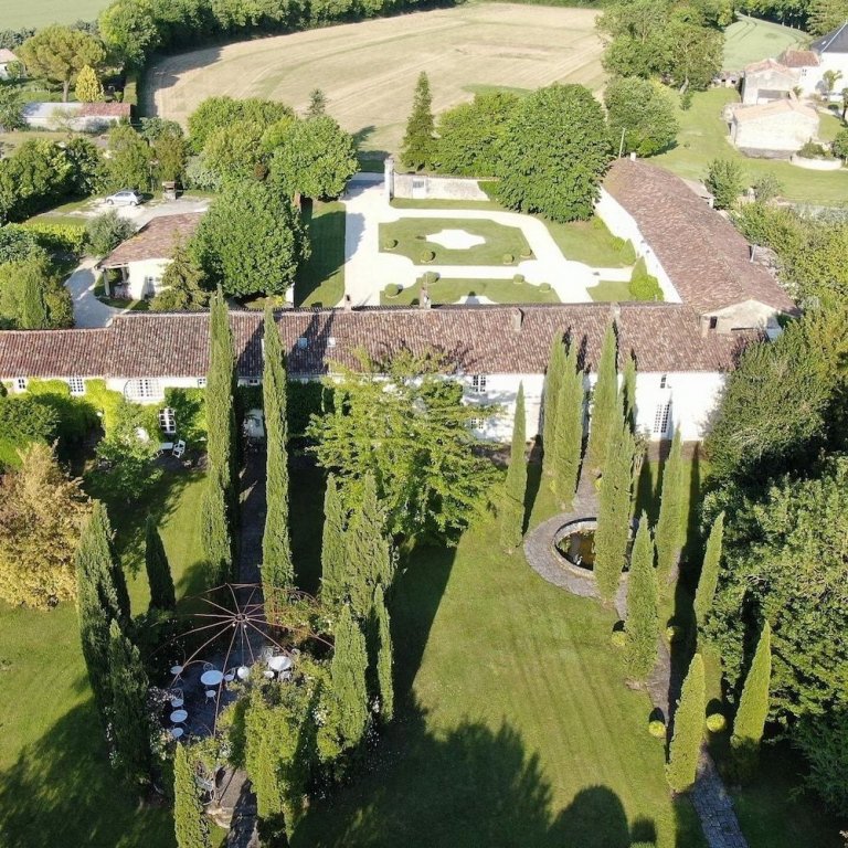 Domaine De Rennebourg in Unknown City, Canada