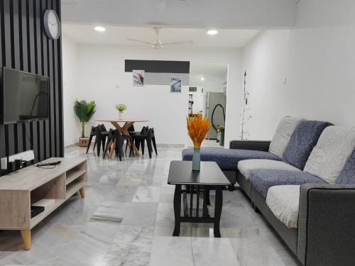 Kuantan Town Staycation 2R2B@HTAA #Netflix in Kuantan, Malaysia