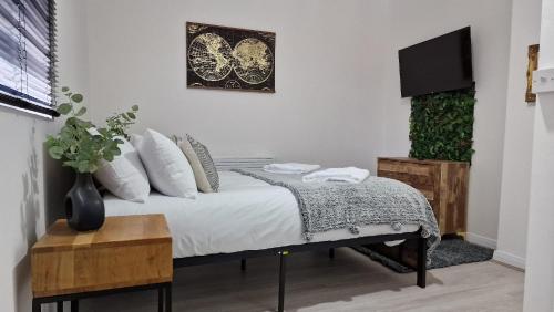 Studio City Getaway Apartment — 4-Star Luxury Hotel in Birmingham, United Kingdom