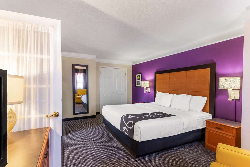 La Quinta Inn by Wyndham Odessa - photo 51