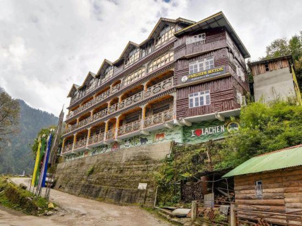 Summit Panghen Metok Hotel Lachen in Mangan, India
