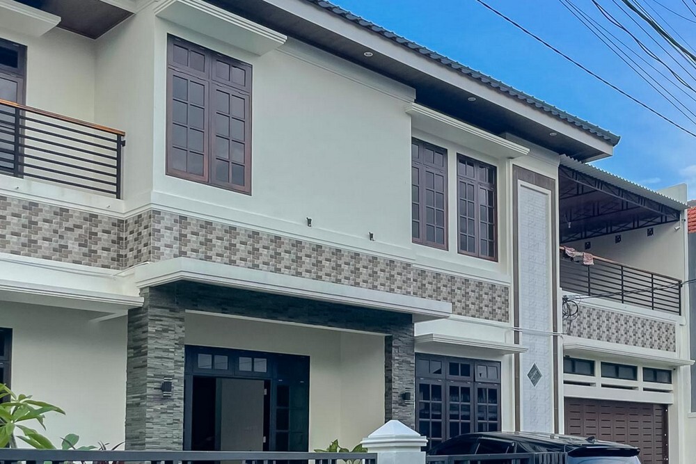 RedDoorz Syariah near Stasiun Madiun 2 in Madiun, Indonesia