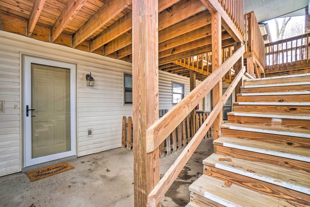 Resort Condo in Branson w Mountain & Lake Views - photo 8
