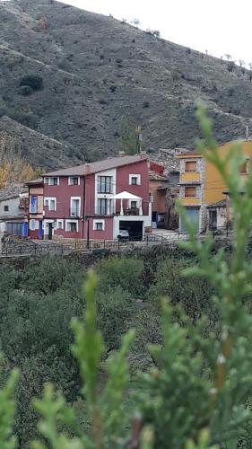Apartamentos Rurales Camino del Cid — 4-Star Luxury Hotel in Castejon De Las Armas, Spain