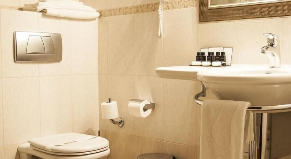 Hotel Select — Iasi — photo 2