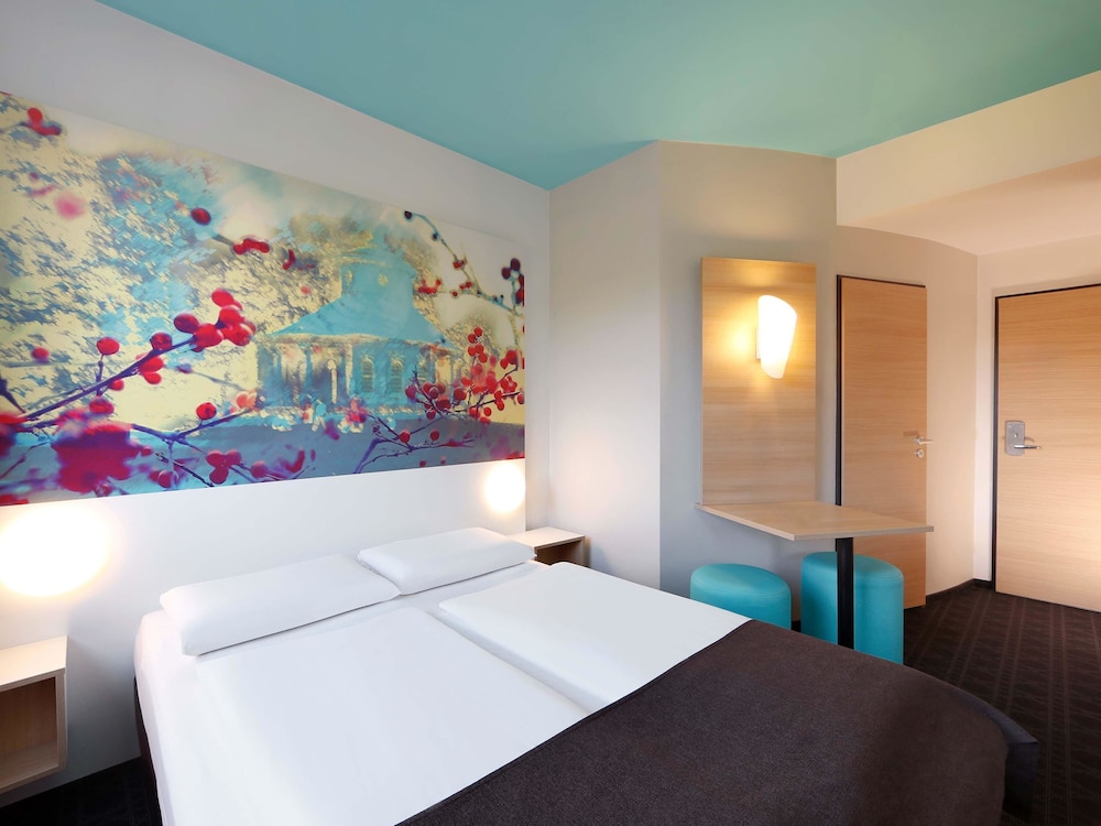B B Hotel Potsdam — Potsdam
