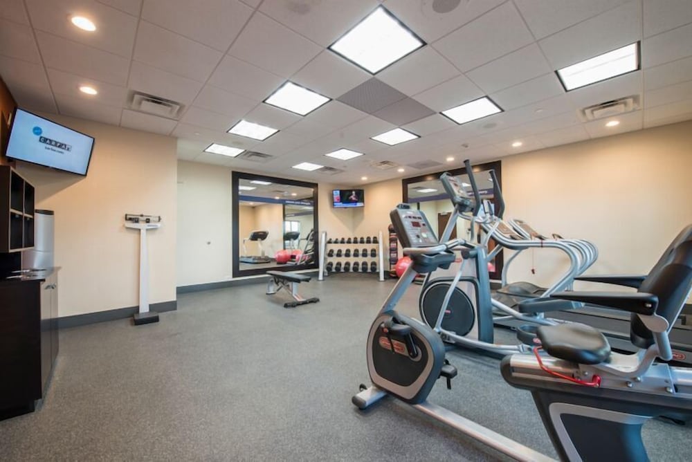 Hampton Inn Waynesboro - photo 27