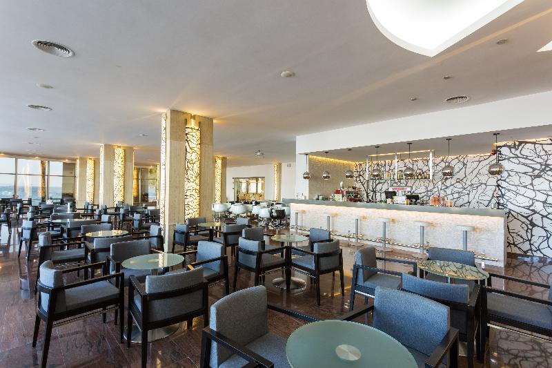 Sirenis Hotel Tres Carabelas & SPA