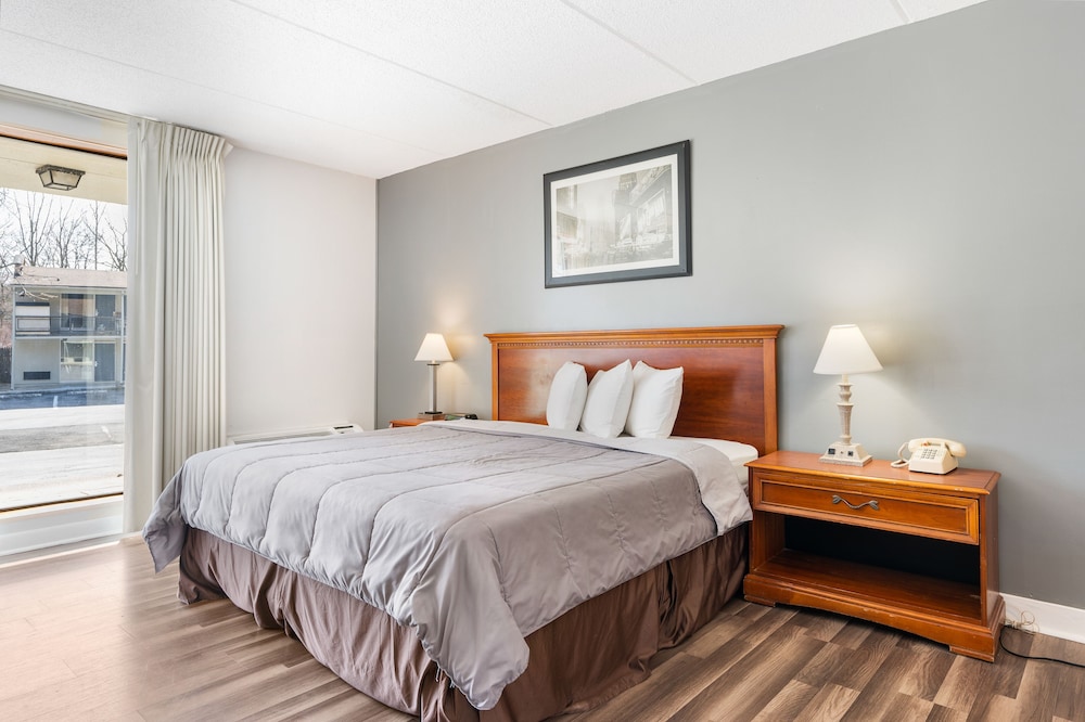 FairBridge Inn & Suites at West Point - photo 2