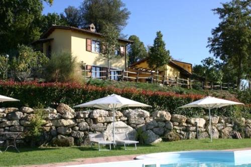 Casa Vacanze L'Orizzonte — 4-Star Luxury Hotel in Montecchio, Italy