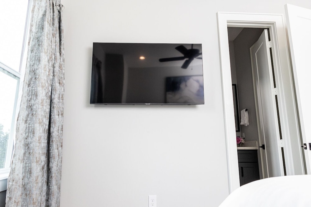 Houston Lux Townhome - photo 53