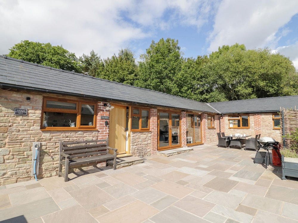 The Cow Shed - last minute hotel in Worcester