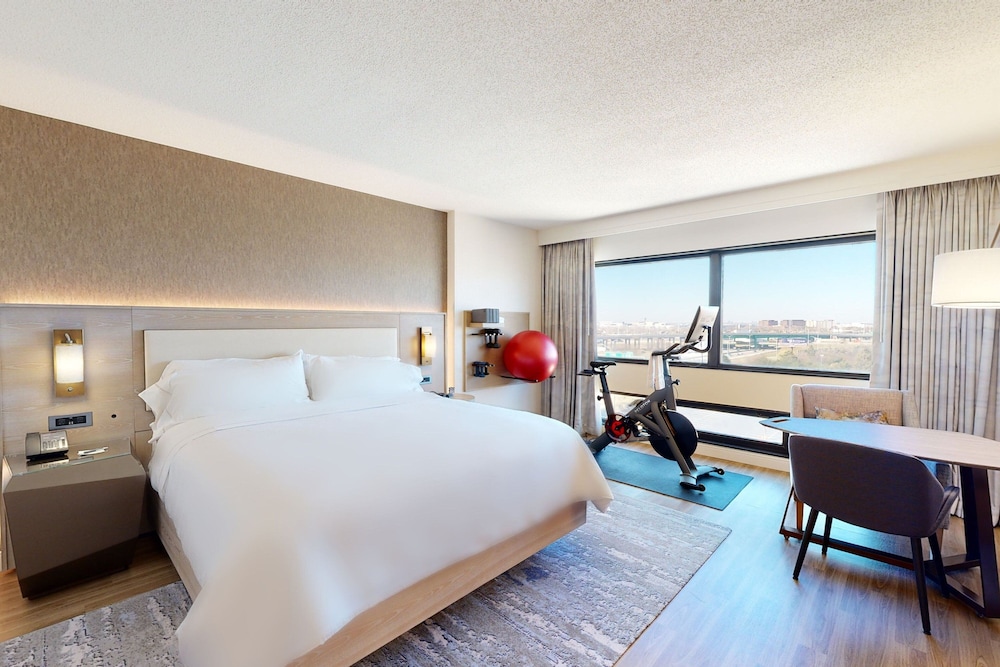 The Westin O'Hare - photo 18