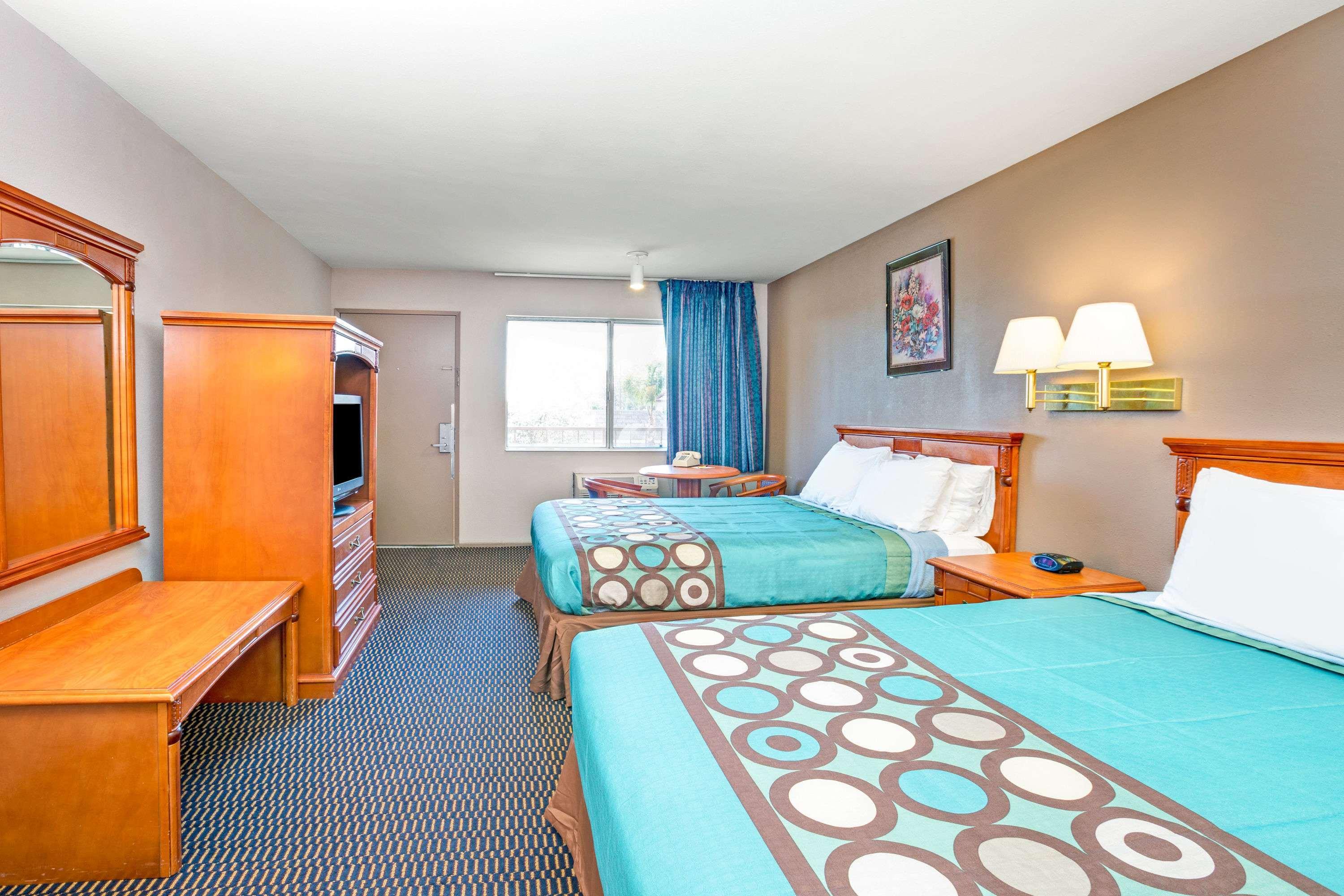 Super 8 by Wyndham Upland Ontario CA - photo 7