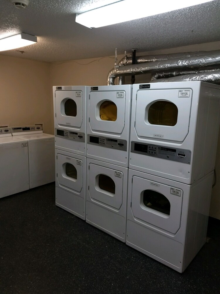 InTown Suites Extended Stay Jacksonville FL Beach Blvd - photo 14