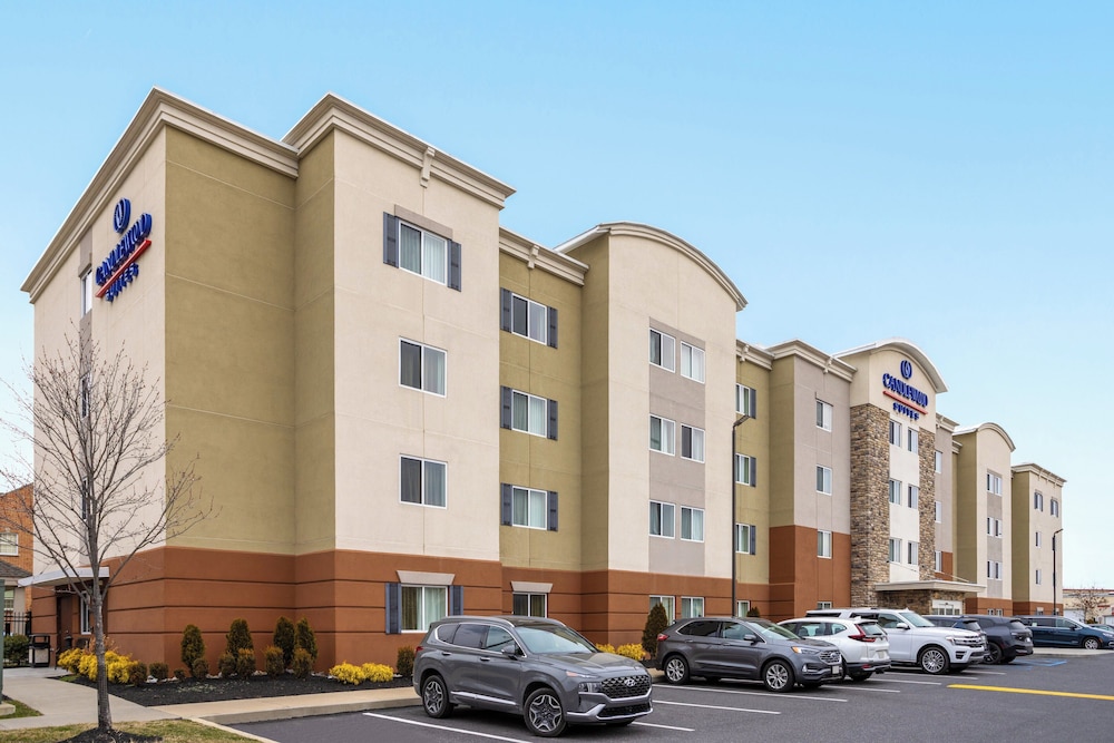 Candlewood Suites Chester Philadelphia International Airport by IHG - photo 49