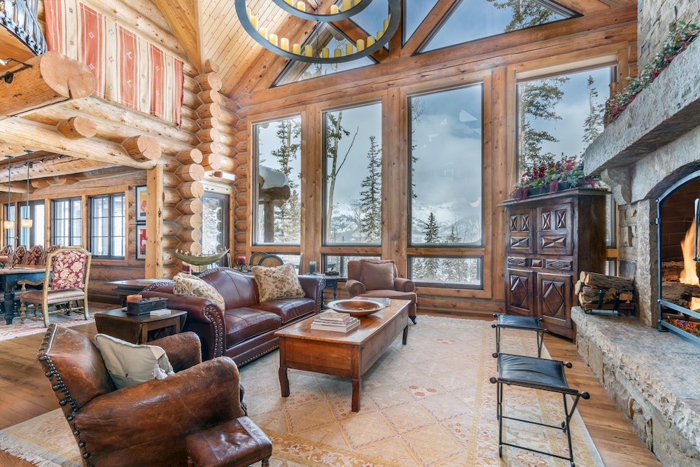 Hilltop Hideaway Expansive Views From This Private Estate Hot Tub Pool Table - photo 30