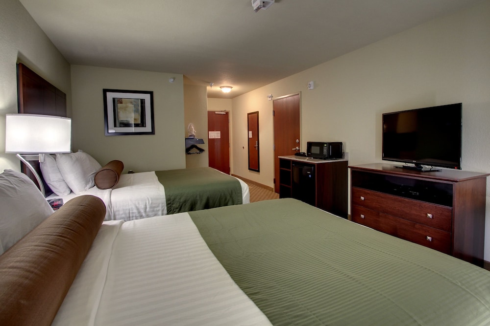 Cobblestone Inn & Suites Rugby - photo 9