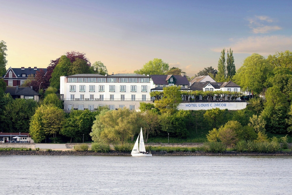 Louis C. Jacob Hamburg Autograph Collection — 5-Star Luxury Hotel in Hamburg, Germany